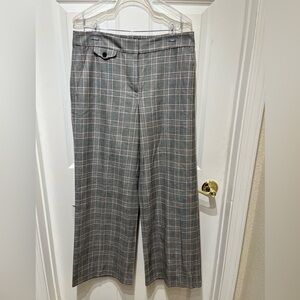 NWOT Gorgeous LOFT Light Pink and Gray Plaid Trousers